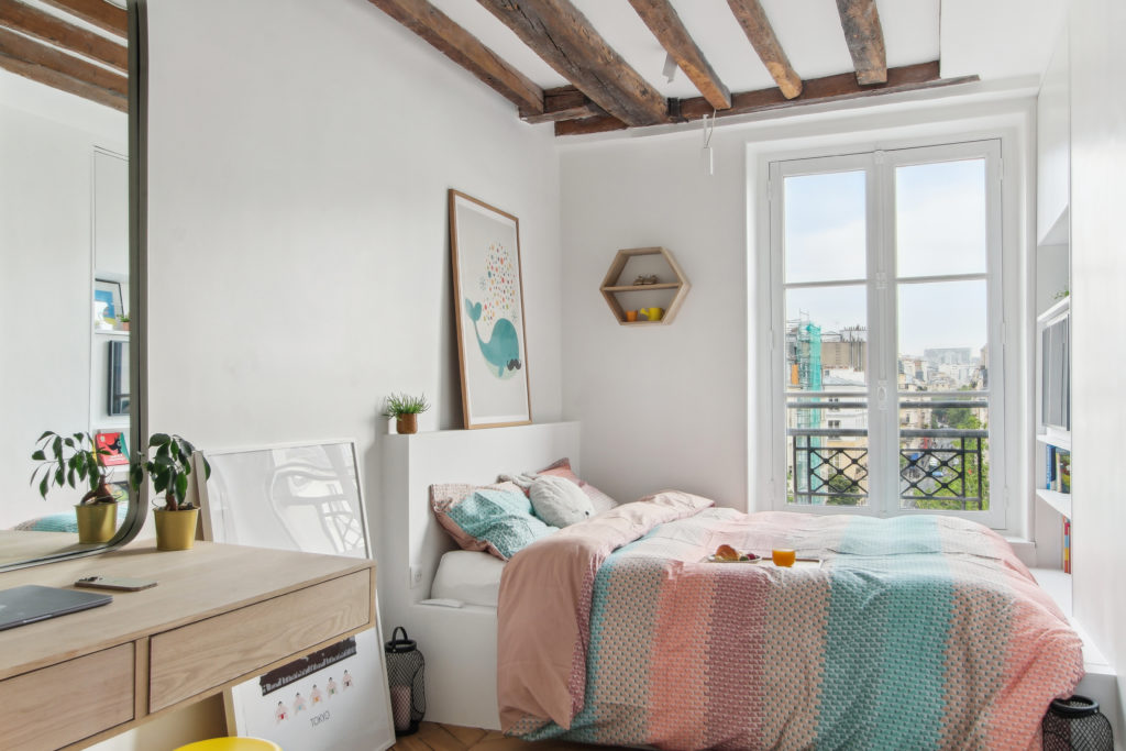 Bedroom 2, with the desk